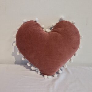 Almofada coração veludo rosa cravo c/grelo FAU