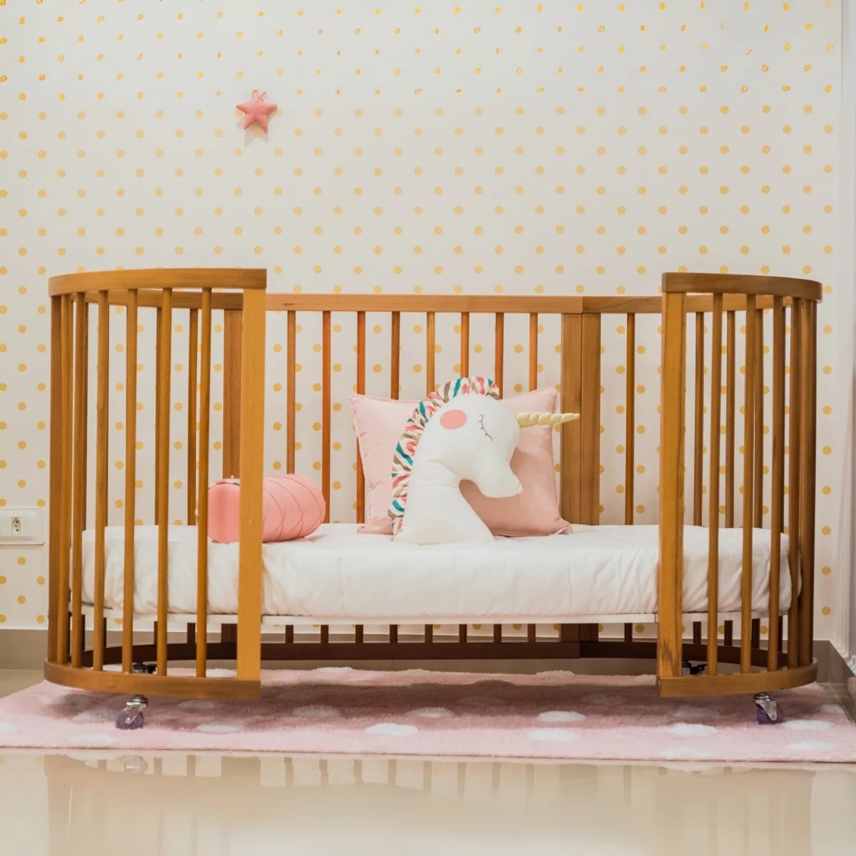 Berço Evolutivo Crescer 4 em 1 Sleeper em Madeira Maciça Jequitibá na Baby Dreams em Curitiba