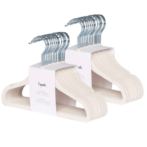 Kit 15 cabides veludo creme bup baby 7011