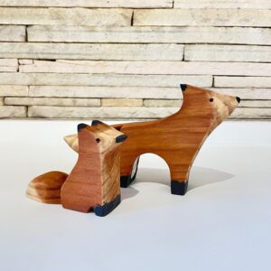 Adorno dupla de raposas novo Inovart