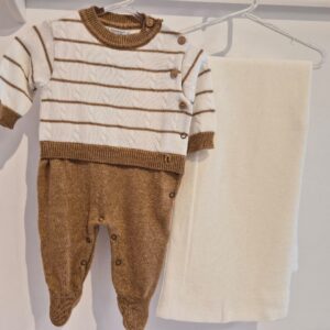 Saída maternidade listras bege RN noruega