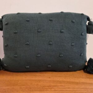 Almofada 30x40 tricot rococó com Tassel AT