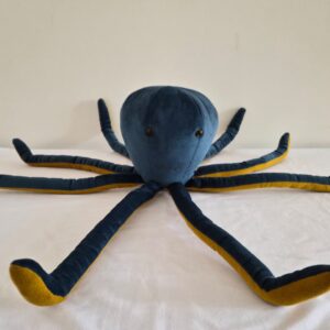 Almofada formato polvo Fau