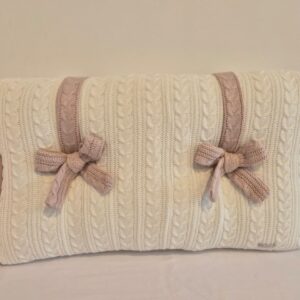 Cabeceira berço futon trico off laço rosa una FAU