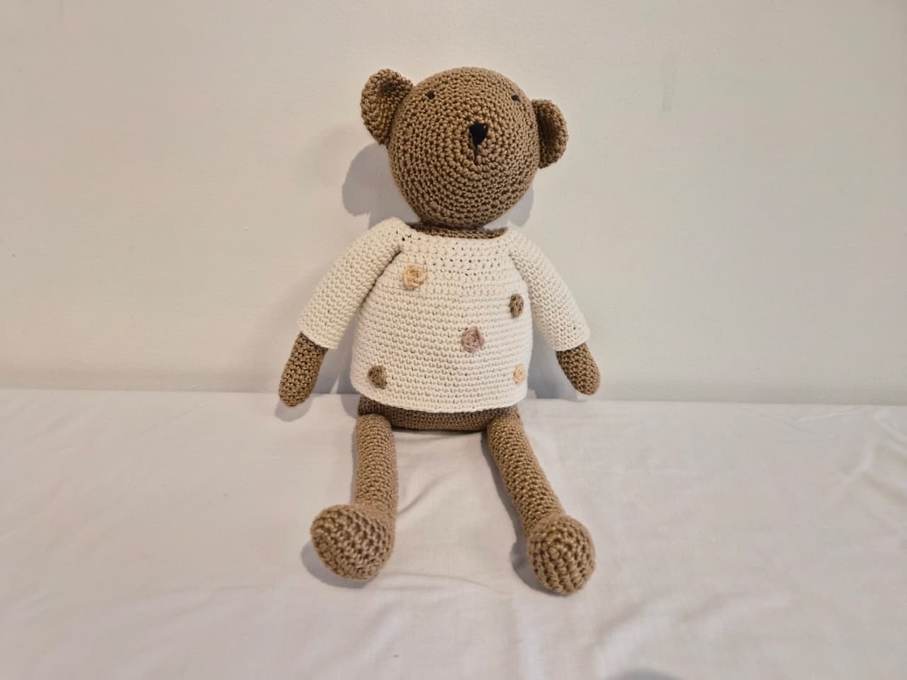 Amigurumi Urso com roupa Qmama